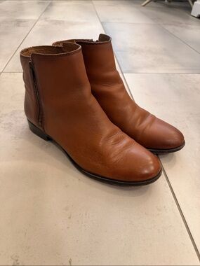 Frye Women’s Brown Leather Side-Zip Ankle Boots
